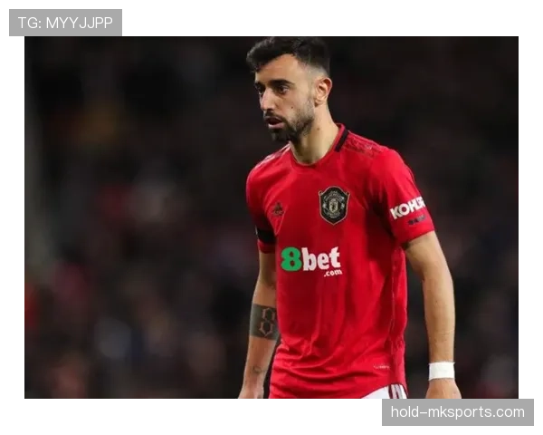 恩里克战术创新显成效,攻防平衡与节奏掌控助球队表现亮眼 恩里克战术创新显成效,攻防平衡与节奏掌控助球队表现亮眼